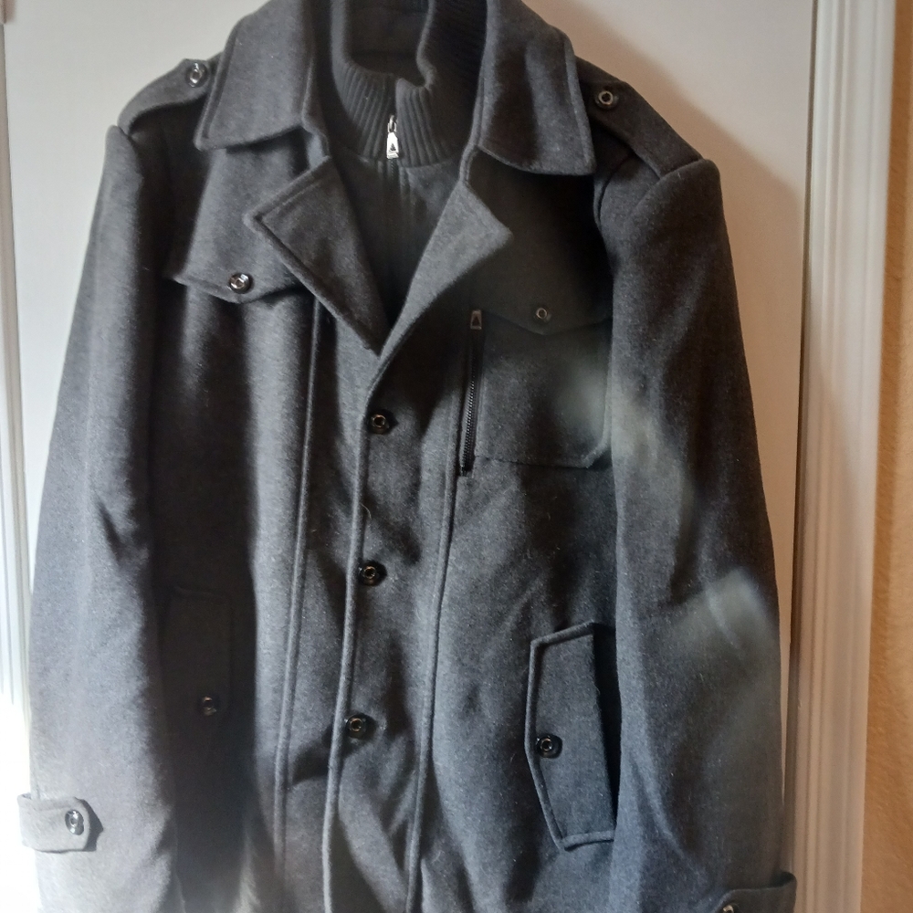 Men's  Dark Gray Wool Coat with Detachable Vest. Like New!